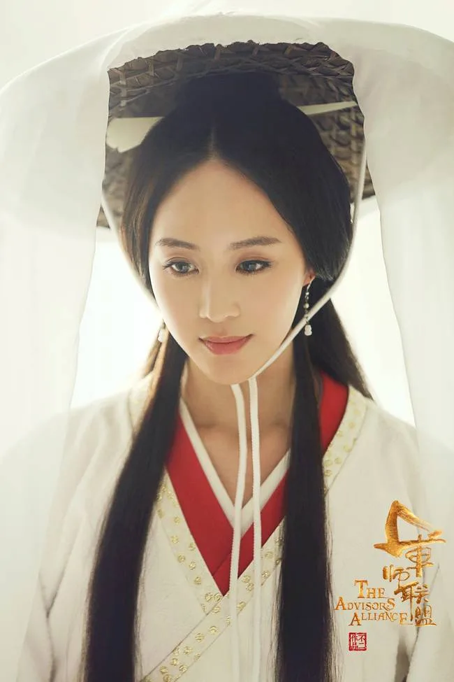 my nhan hoa ngu - truong ninh quan - elle man 5