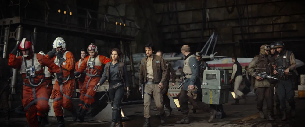 Star Wars Rogue One - căn cứ quân Yavin 4 - elle man