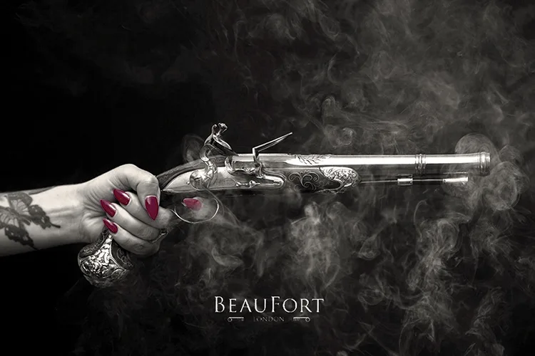 nuoc hoa halloween Tonnerre Beaufort London - elle man 2