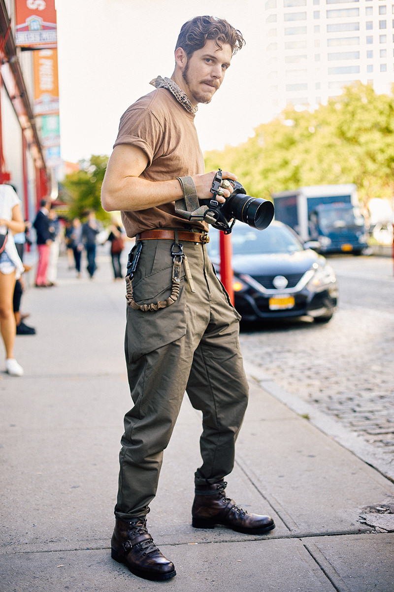 Street style nam nổi bần bật tại tuần lễ thời trang nữ New York, Xuân –Hè 2017-1815