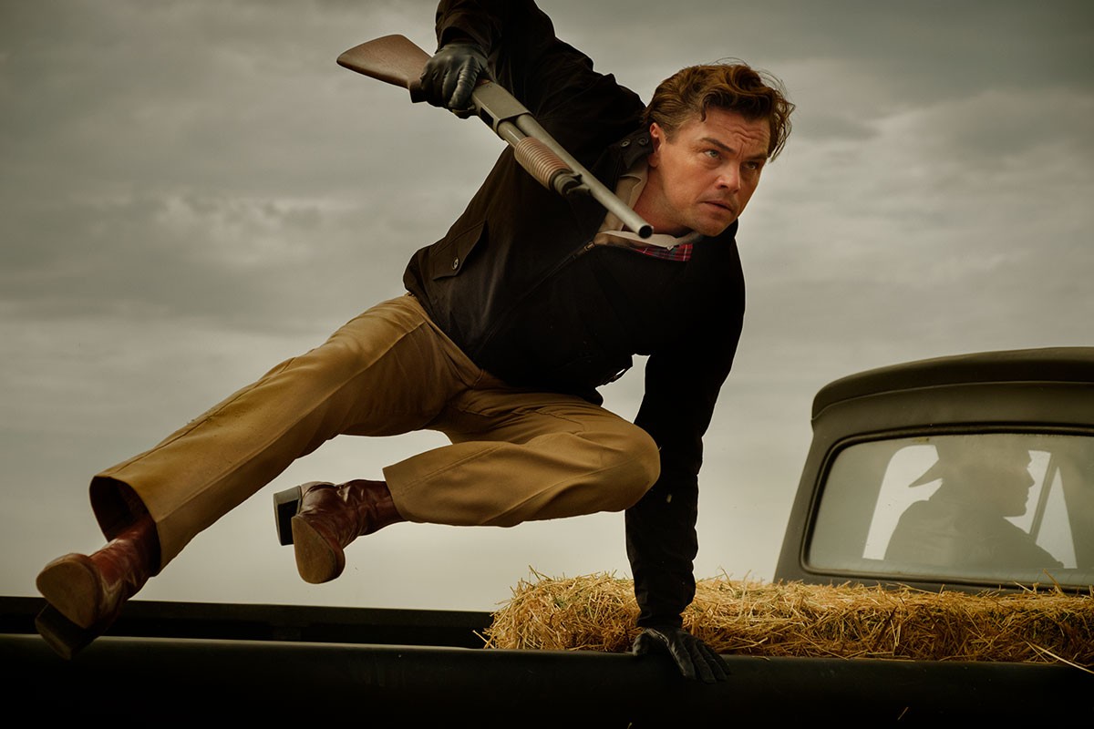 phong cách thời trang once upon a time in hollywood rick trong show fbi