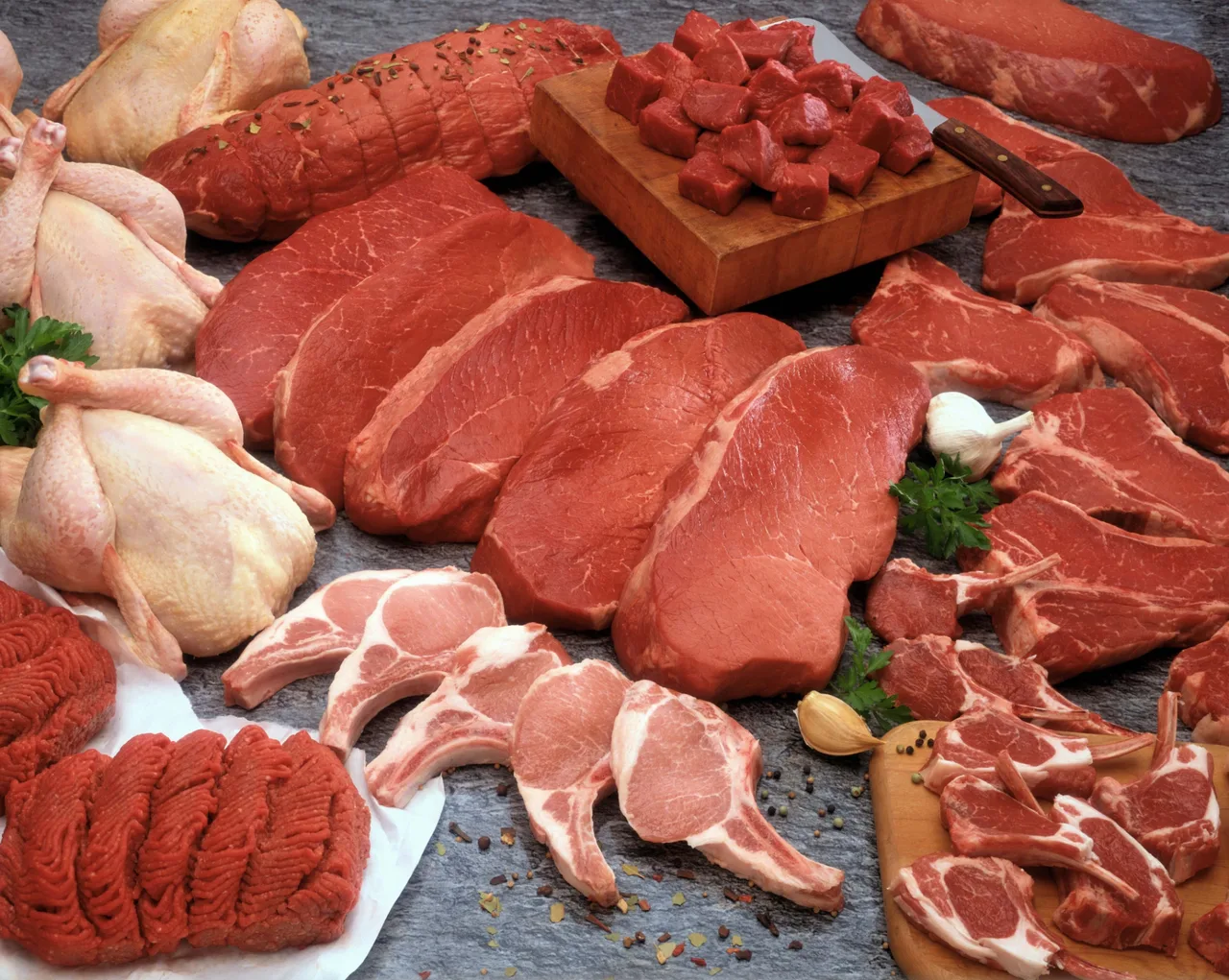 Thịt đỏ chứa rất nhiều Coenzyme Q10. Ảnh: The Blood Code