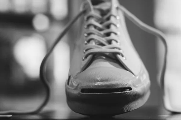 logo thuong hieu converse 8 elle man