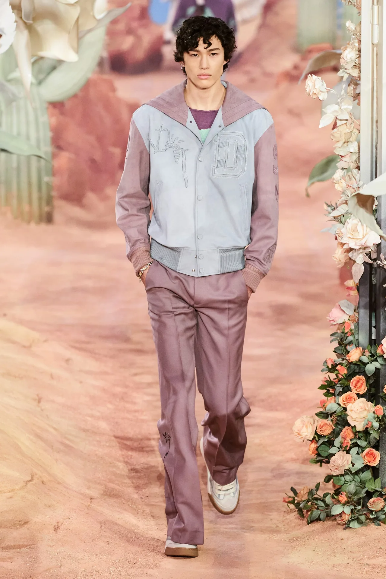 ao-khoac-bong-chay-dior