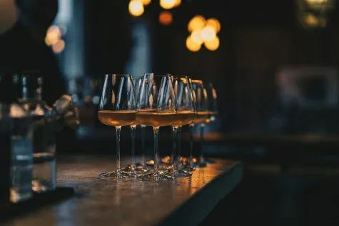 rượu bia tránh đột quỵ