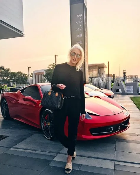 supercar blondie sieu xe hoi - elle man 3