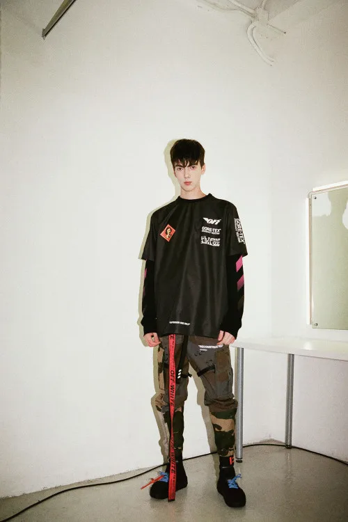 Ảnh: ALEX HAU
