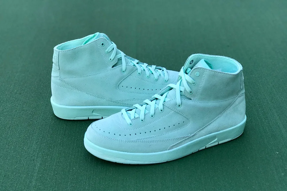giay sneaker - phong cach thoi trang - elle man 2-Nike Air Jordan 2 Decon