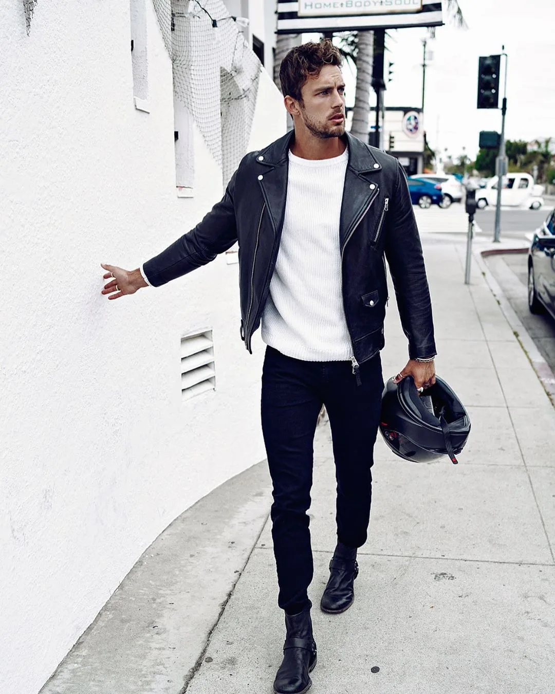 phối áo khoác da - christian hogue