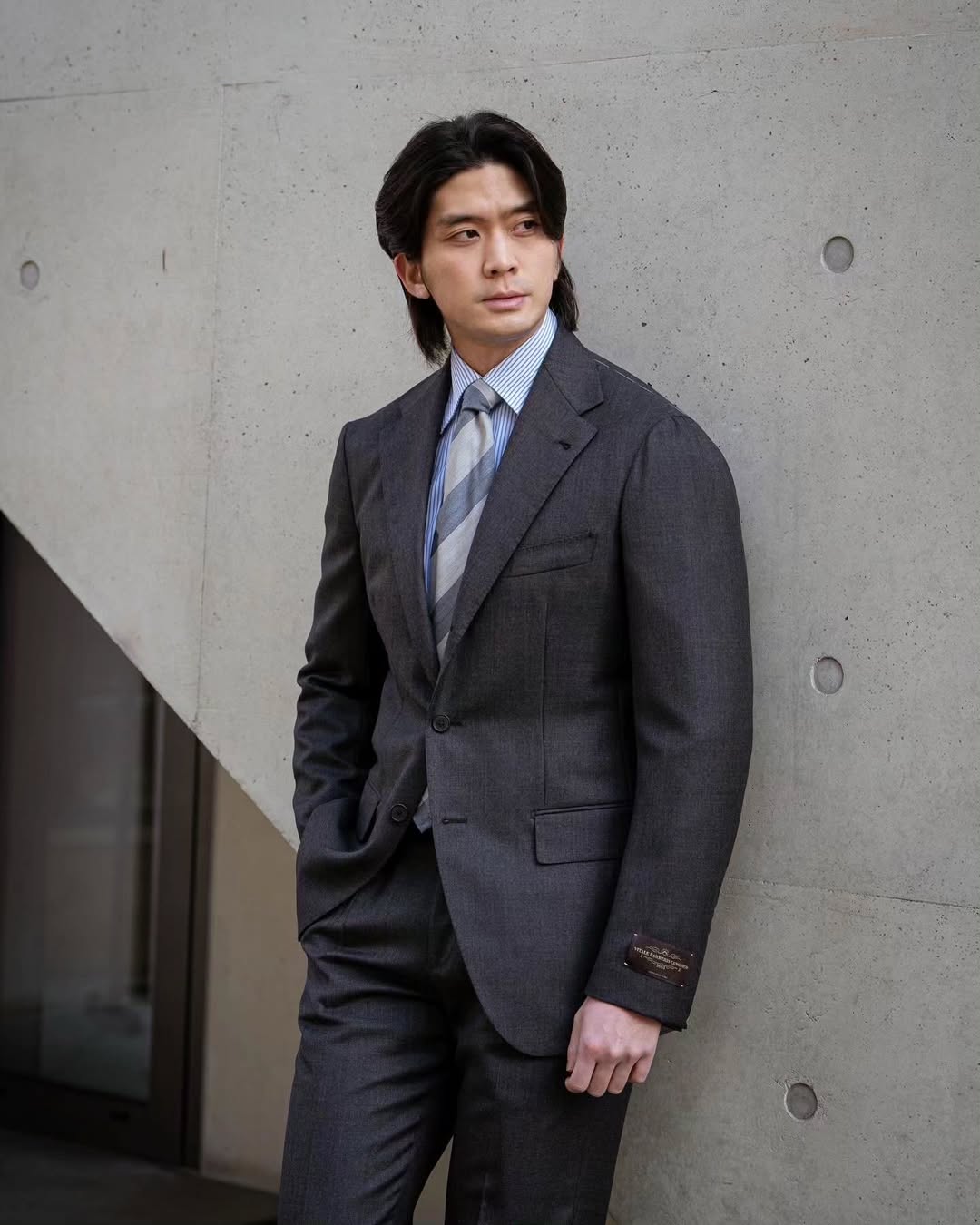 suit nam