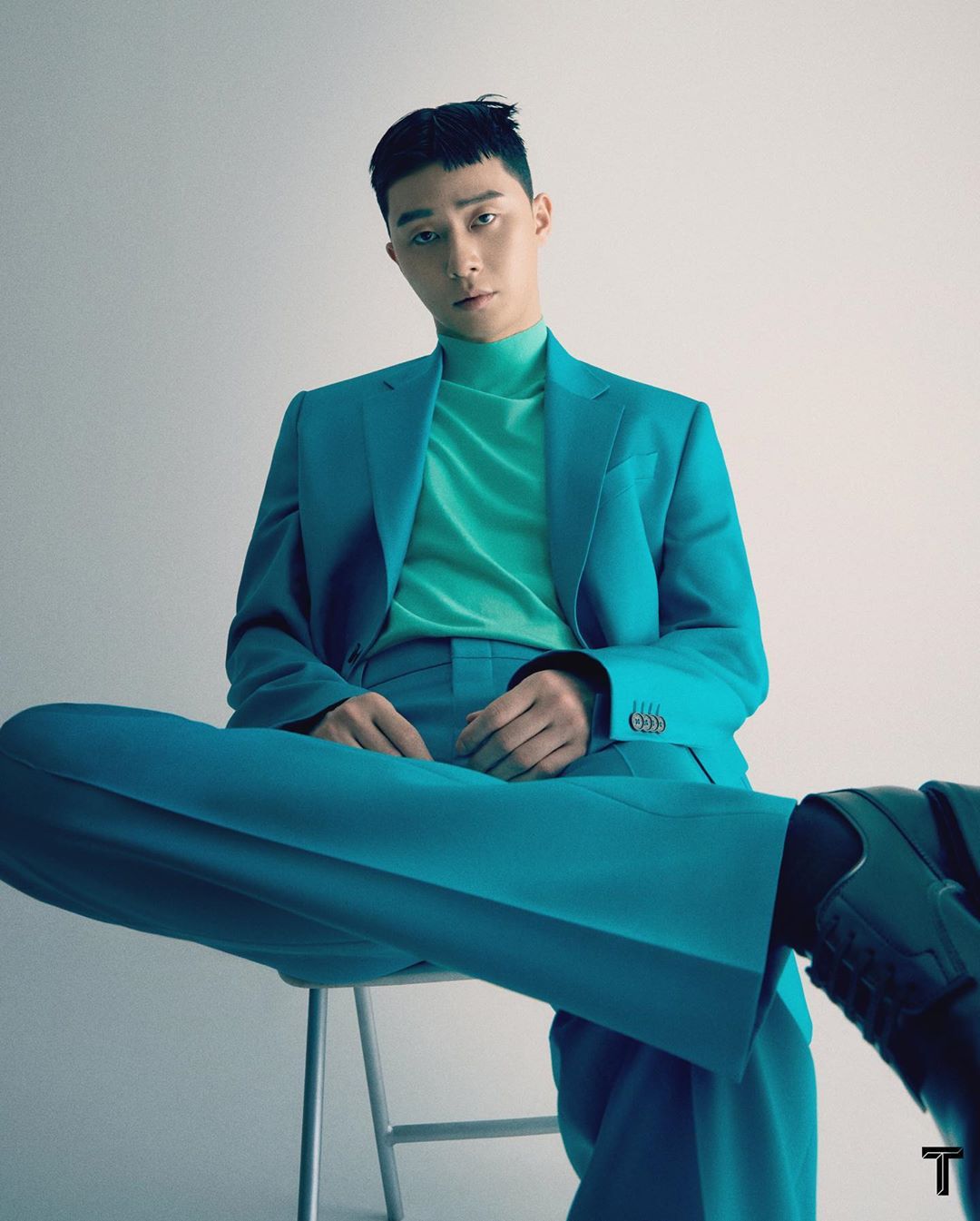 park seo jun 310520 1-sao nam mac dep-elleman-0520