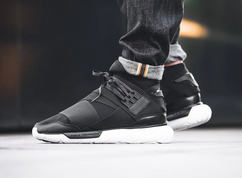 5 kieu giay the thao - basket-ball - Y-3 Qasa High - elle man