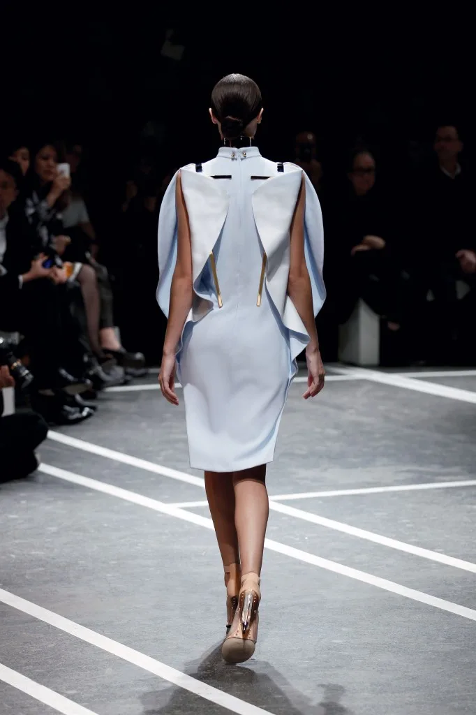 ntk riccardo tisci - elle man 27.1