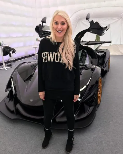 supercar blondie sieu xe hoi - elle man 2