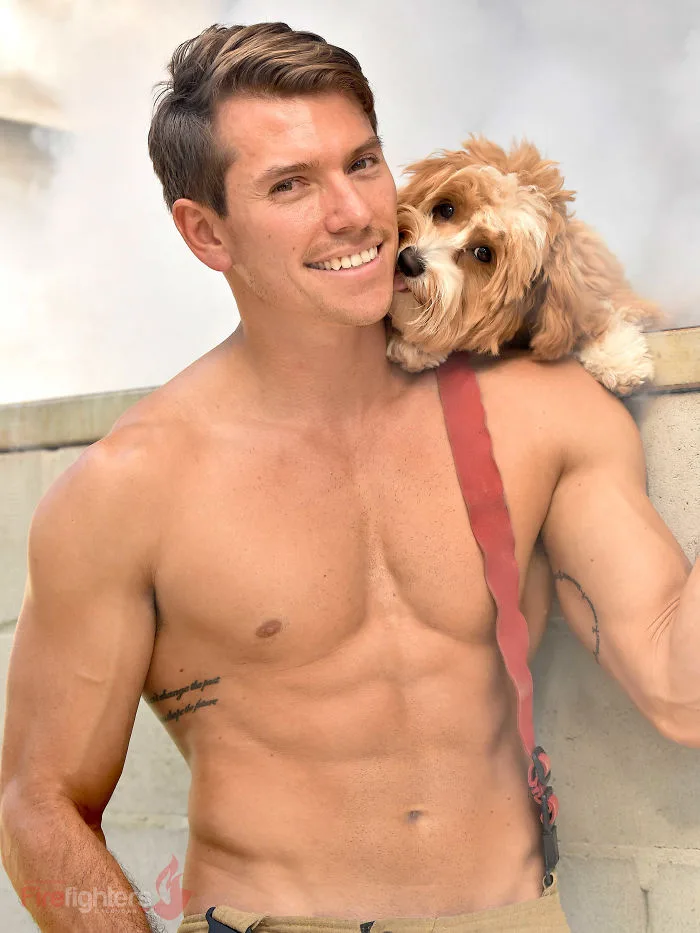 linh cuu hoa - australian firefighter calender 2019 - elle man 5