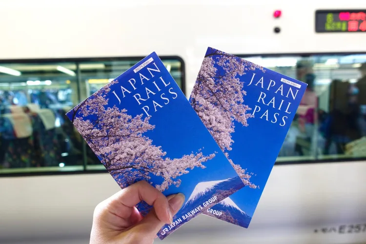 jr pass-du lich tu tuc nhat ban-elle man-1119