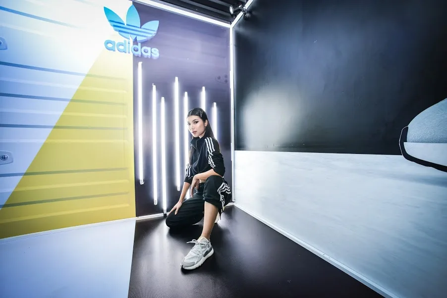 thoi trang duong pho adidas nite jogger - elle man (6)