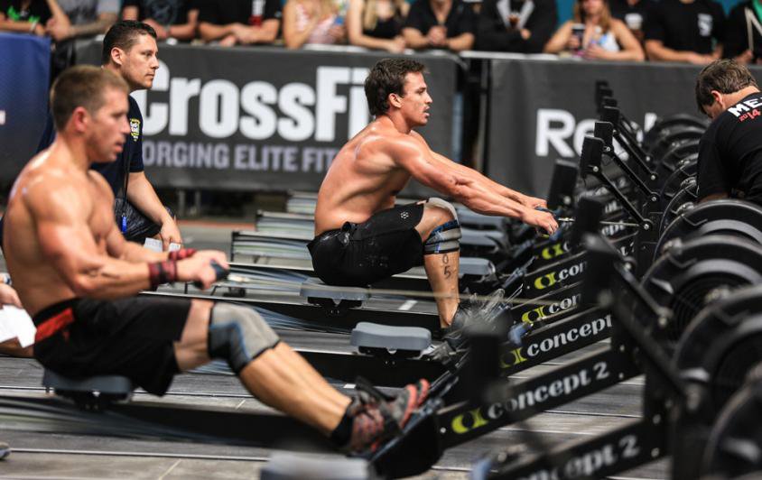 huấn luyện viên thể hình - rowing machines - elle man