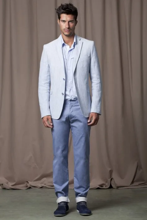 Cách phối đồ đẹp với blazer nam màu xanh nhạt Cách phối đồ đẹp với blazer nam màu xanh nhạt