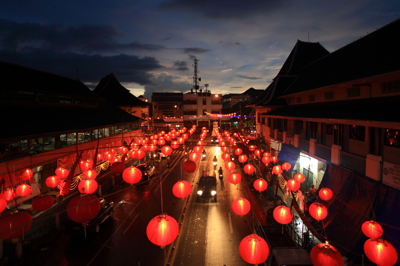 du lịch châu Á - Indonesia - elle man