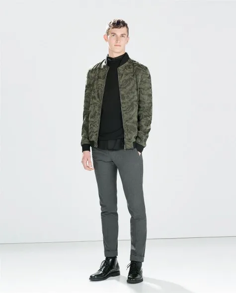 cách mix đồ nam với áo khoác bomber có hoạ tiết rằn ri cách mix đồ nam với áo khoác bomber có hoạ tiết rằn ri