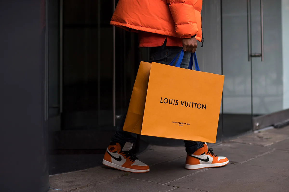 louis vuitton x supreme - london - elle man 14