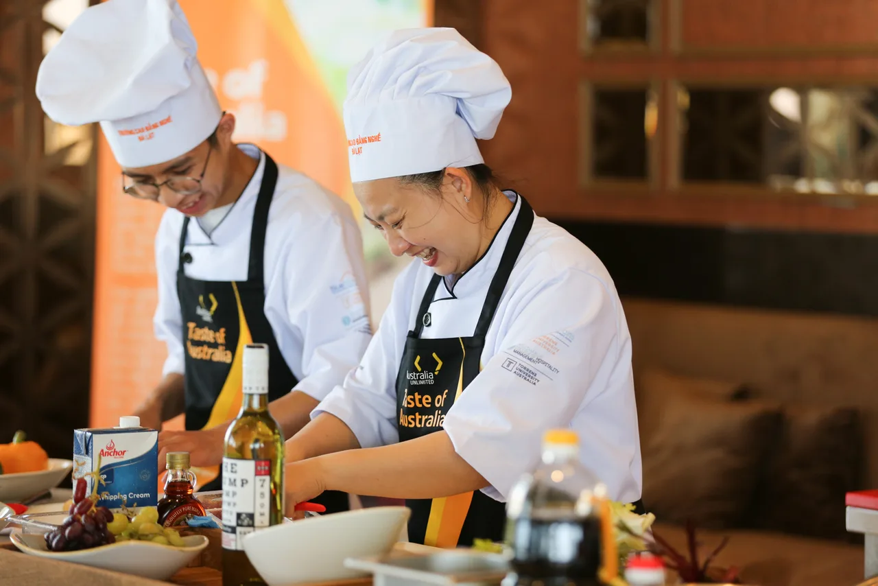 su kien taste of australia 2019 - elle man 2