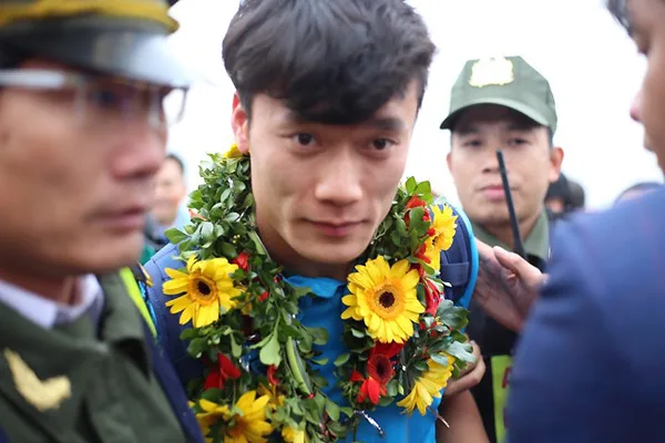 doi tuyen u23 viet nam - elle man 5