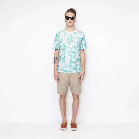Phong cách phóng khoáng, mát mẻ với short của mùa hè