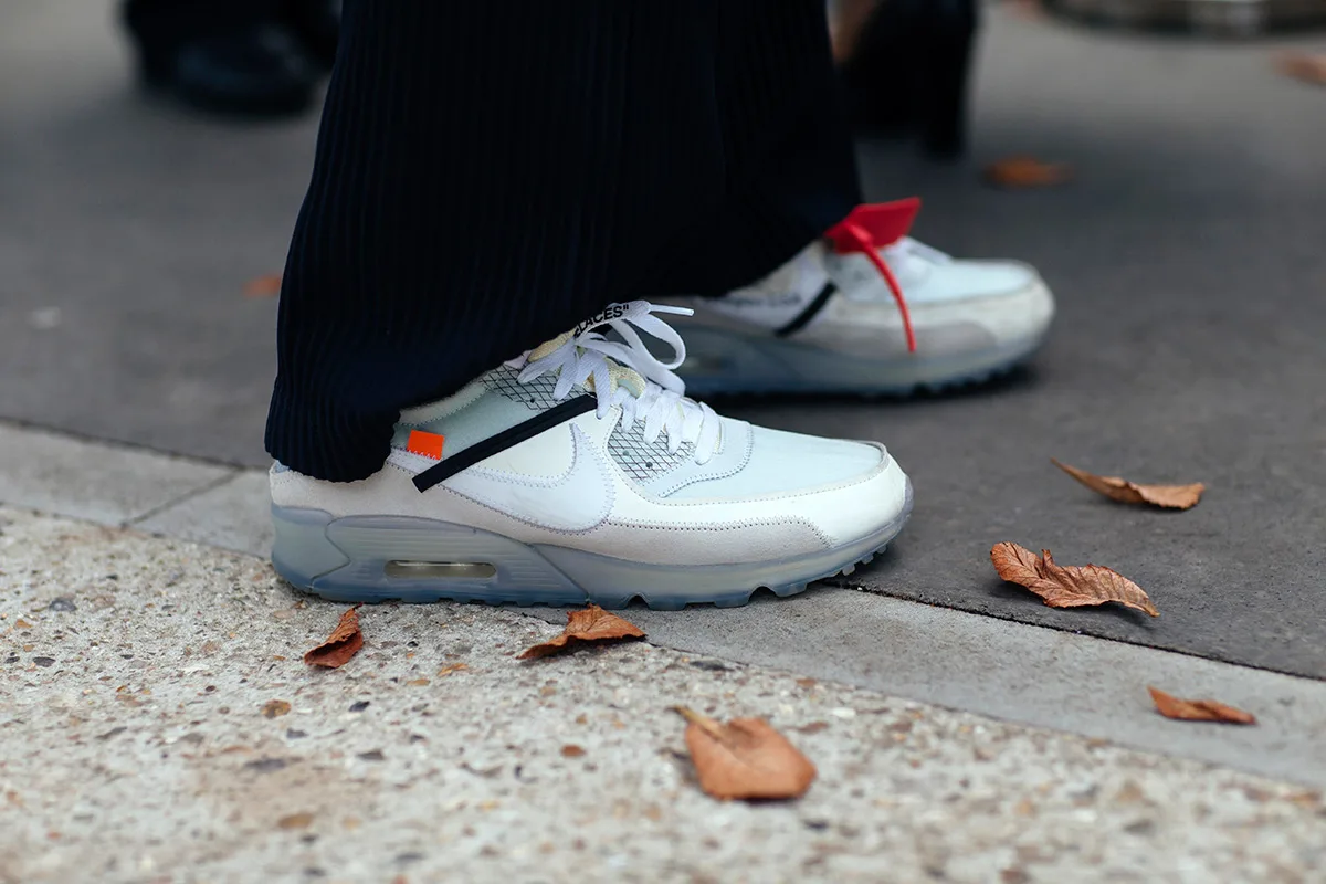 giay the thao - virgil abloh x nike air max 90 - elle man