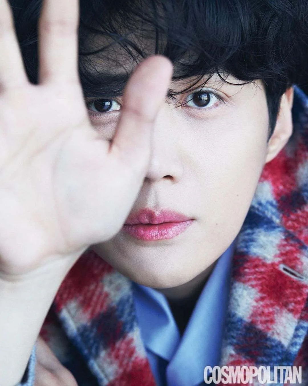 dien vien kim seon ho can mat - elle man