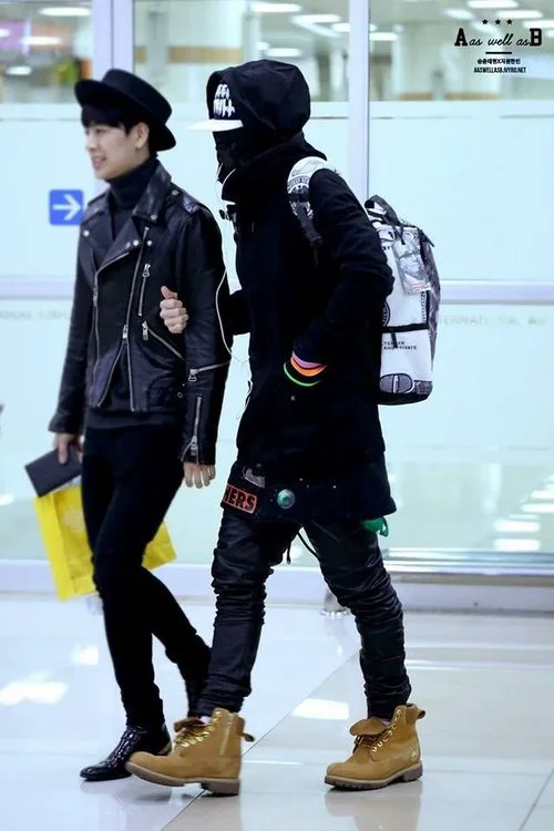 thiet ke giay kpop elle man 25