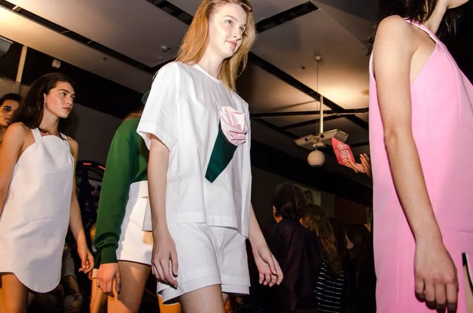 Simon Porte Jacquemus, BST ban đầu tại Paris Fashion Week 2013.